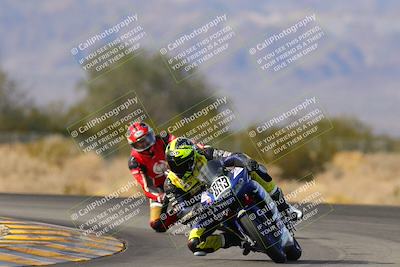 media/Dec-17-2022-SoCal Trackdays (Sat) [[224abd9271]]/Turn 7 Set 2 (1140am)/